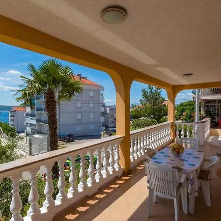 Two-bedroom In Xi Apartament Crikvenica