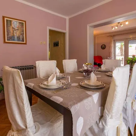 Two-bedroom In Xi Apartament Crikvenica