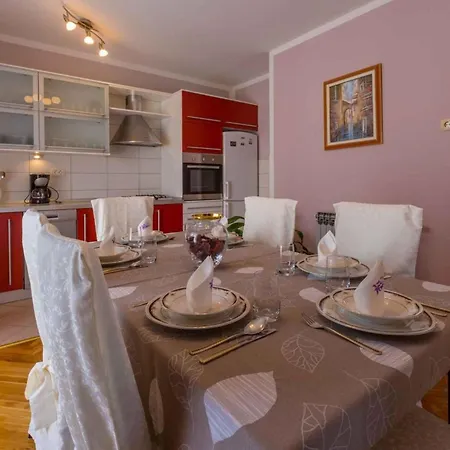 Apartament Two-bedroom In Xi *