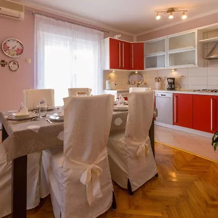 Two-bedroom In Xi Apartament Crikvenica