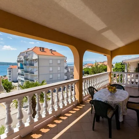 Two-bedroom In Xi * Crikvenica