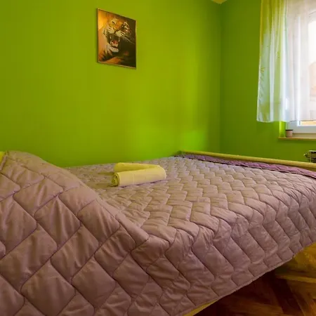 Apartment Two-bedroom In Xi