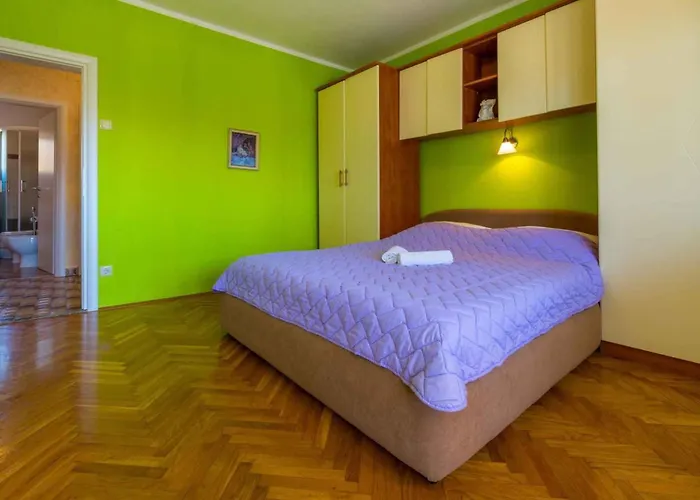 Two-bedroom In Xi *