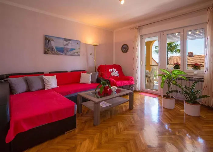 Two-bedroom In Xi * Crikvenica